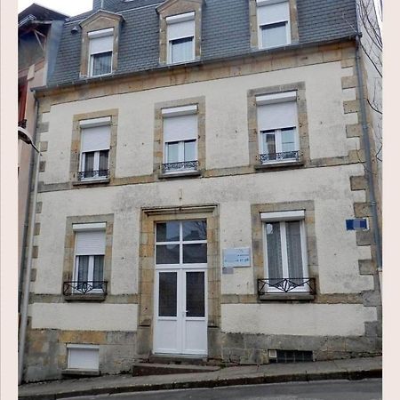 Апартаменты Le Nid Douillet Rustique Linge Fourni Ла-Бурбуль Экстерьер фото