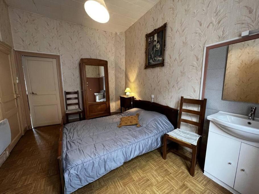 Апартаменты Le Nid Douillet Rustique Linge Fourni Ла-Бурбуль Экстерьер фото