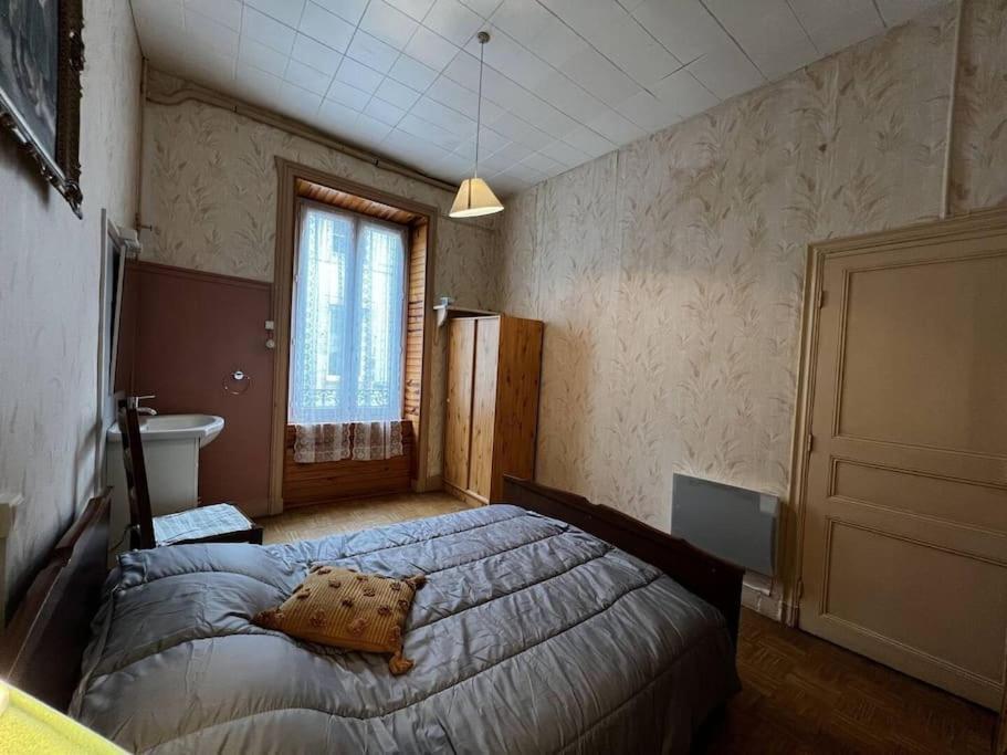 Апартаменты Le Nid Douillet Rustique Linge Fourni Ла-Бурбуль Экстерьер фото